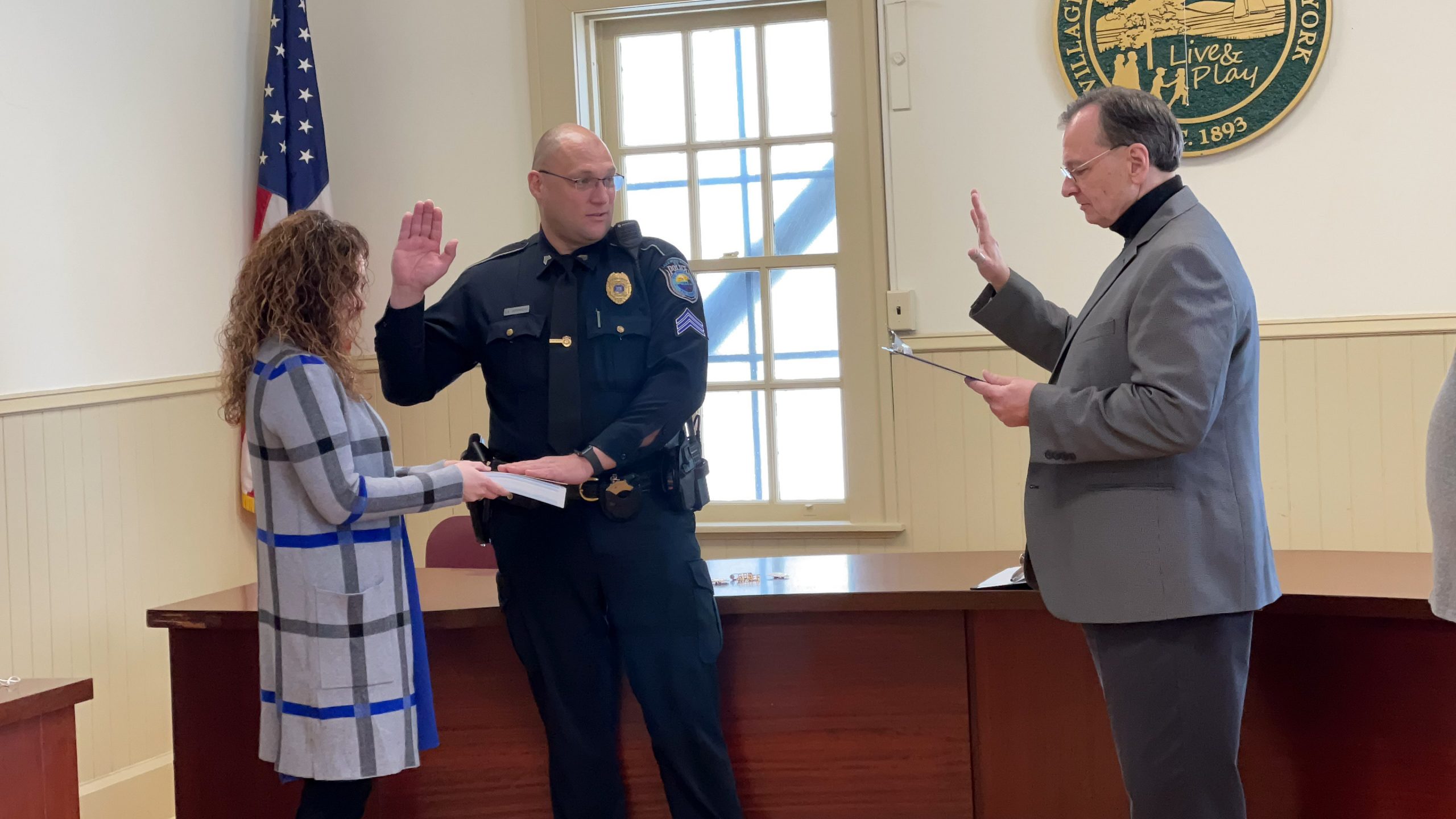 DePonceau Installed As Police Chief | News, Sports, Jobs - Vimarsana News